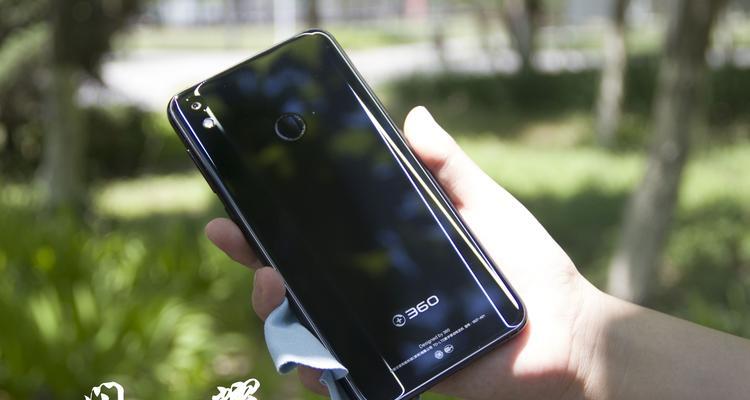 360N5s触摸屏体验详解（360N5s触摸屏表现如何，用户反馈状况揭秘）