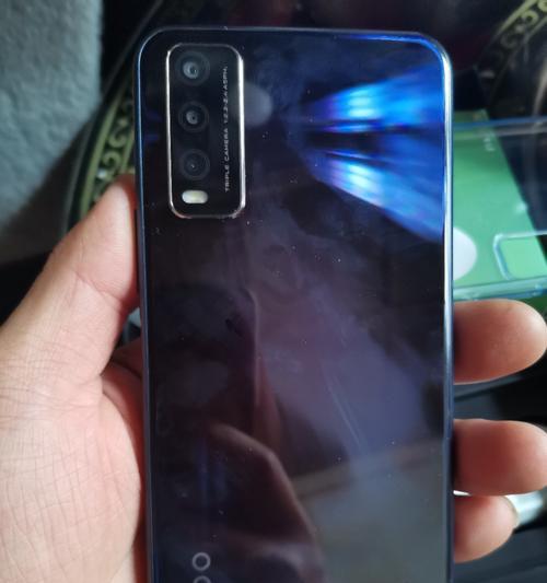 VivoV5手机评测（VivoV5手机的性能、摄像头和设计特点）