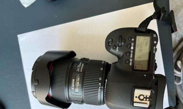 Canon5D（探索单反5D的功能和优势，为摄影爱好者带来无限可能）